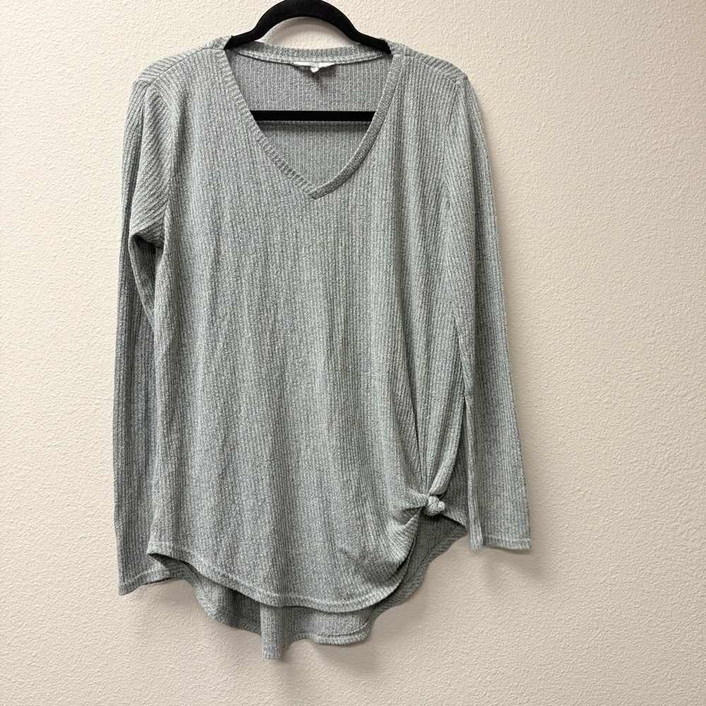 BKE Gray Ribbed V Neck Top L Long Sleeve Soft Casual Layering Tee - Picture 2 of 6